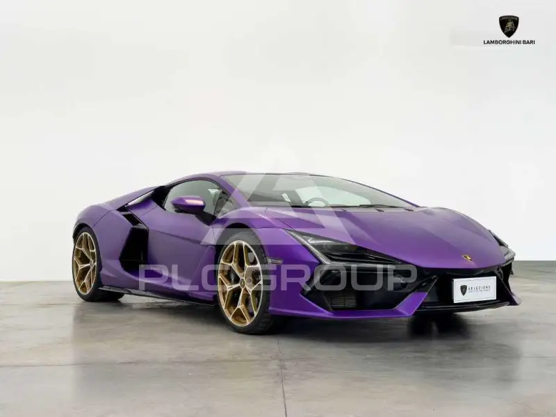2024 Lamborghini Revuelto