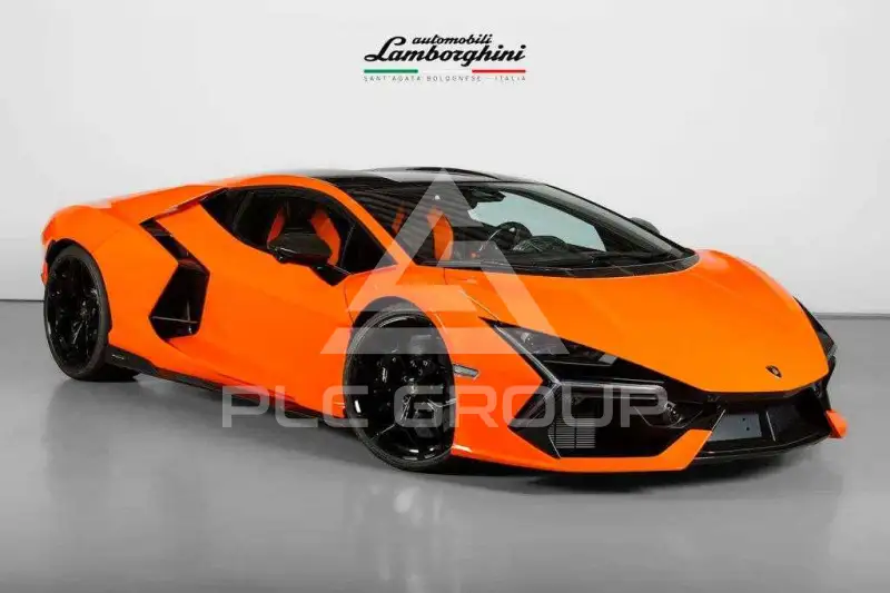 2024 Lamborghini Revuelto