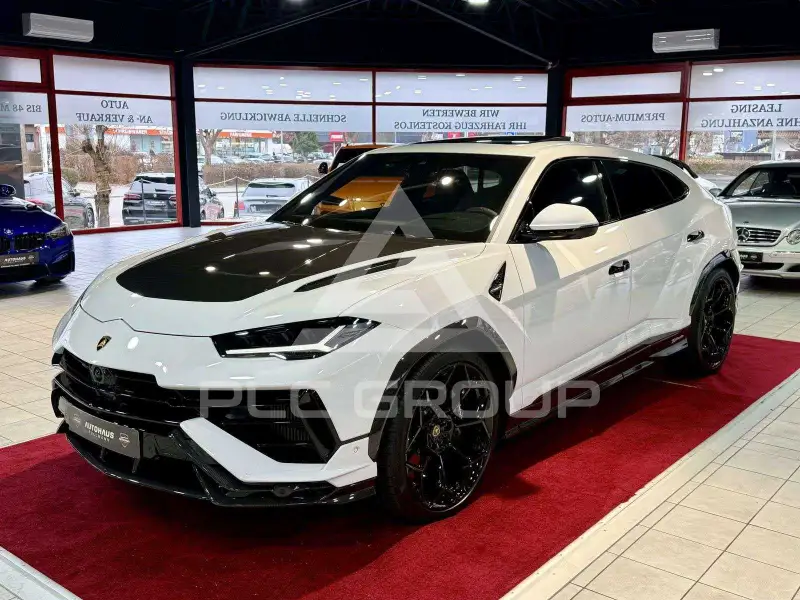2024 Lamborghini Urus