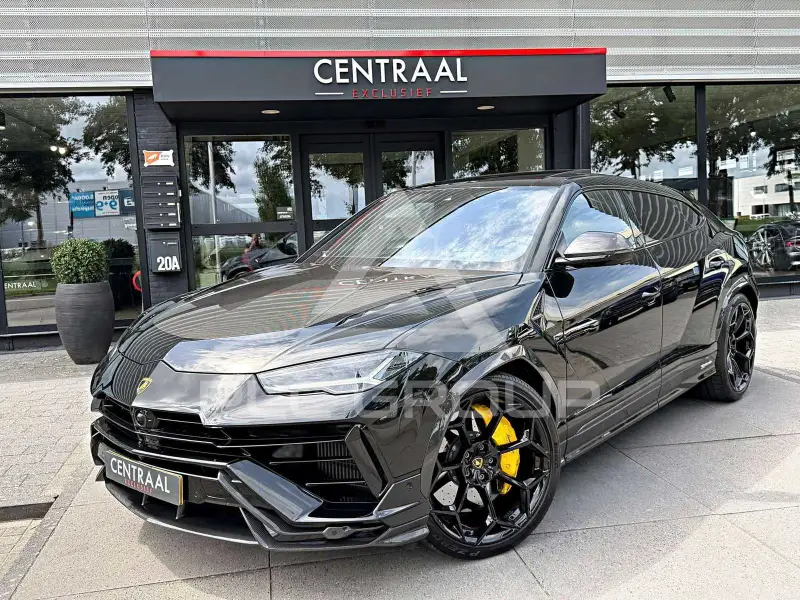 2024 Lamborghini Urus