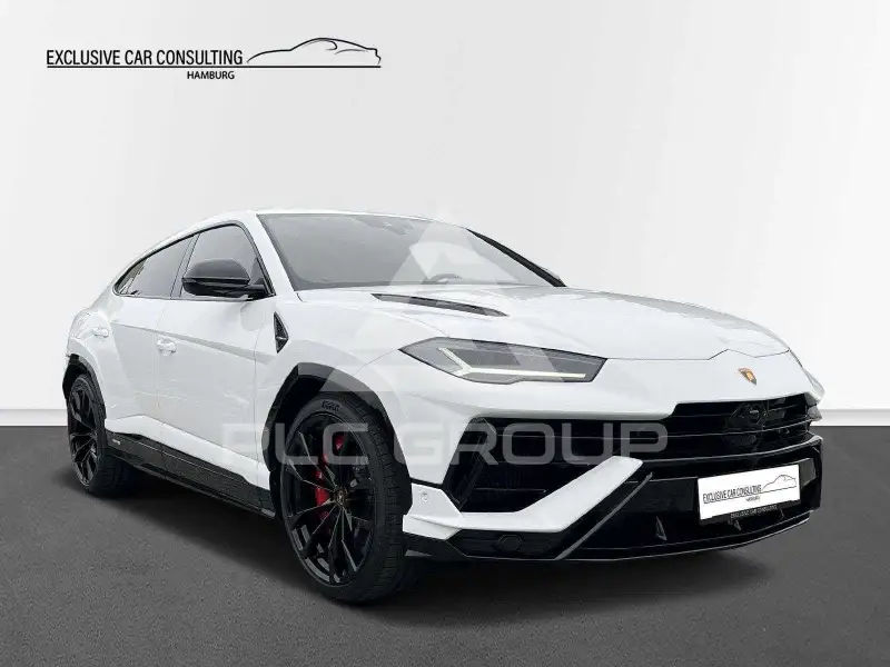 2024 Lamborghini Urus