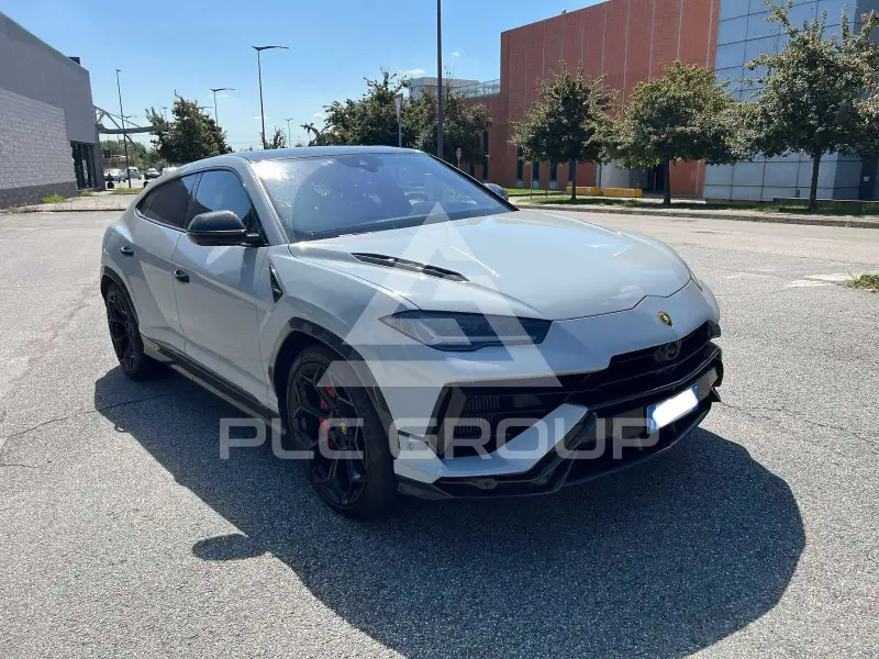 2024 Lamborghini Urus