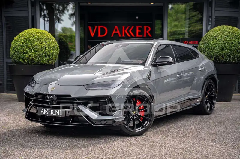 2024 Lamborghini Urus