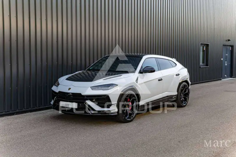 2024 Lamborghini Urus