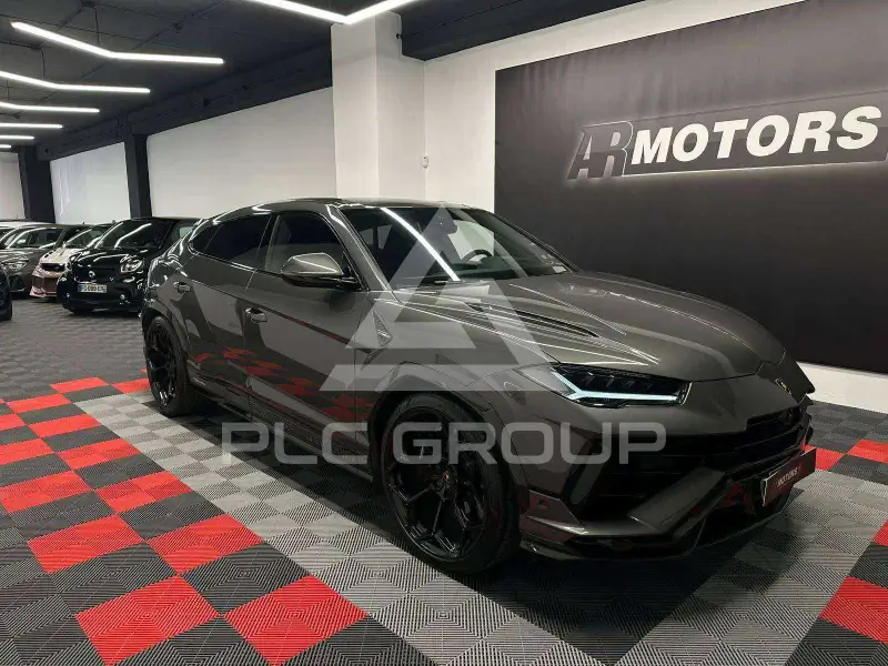 2024 Lamborghini Urus