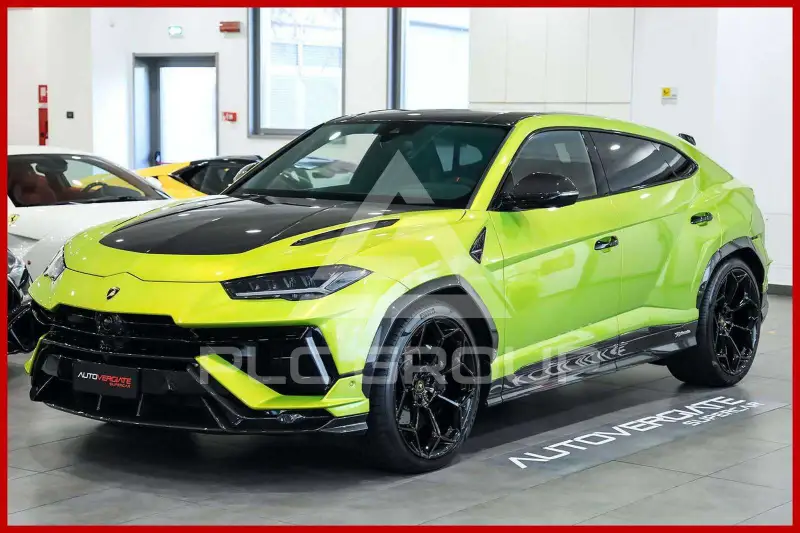 2024 Lamborghini Urus