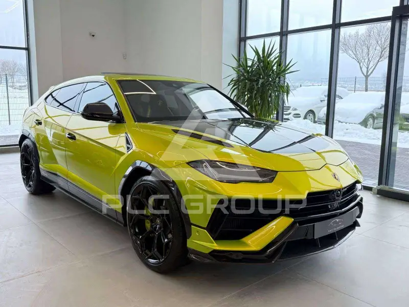 2024 Lamborghini Urus