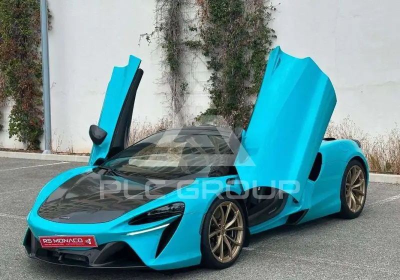 2024 McLaren ARTURA