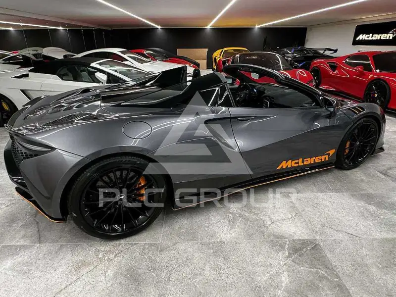 2024 McLaren ARTURA