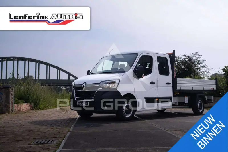2024 Renault Master