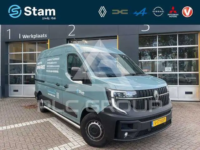 2024 Renault Master