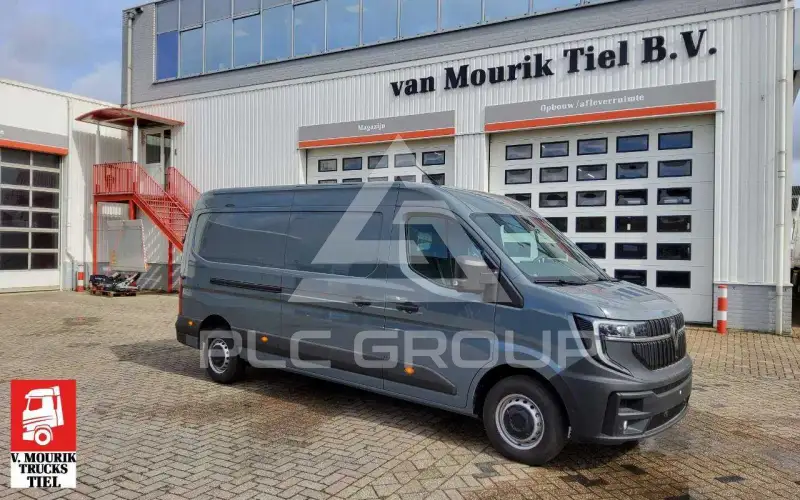 2024 Renault Master