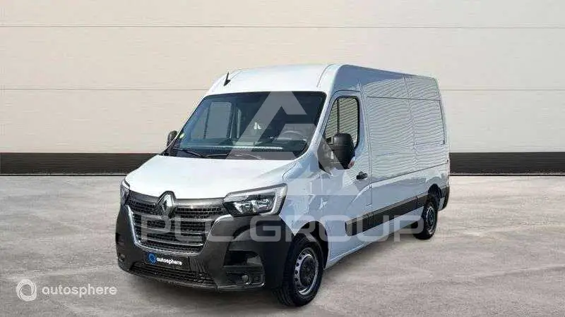 2024 Renault Master