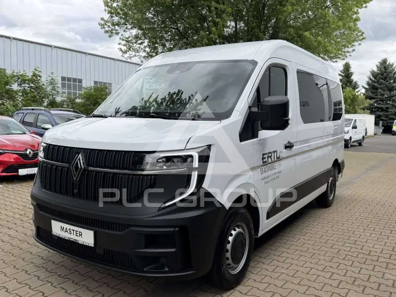 2024 Renault Master