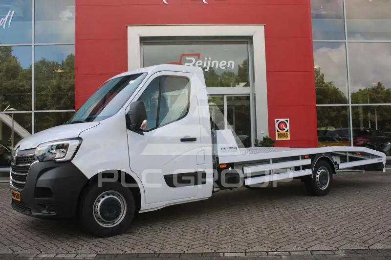 2024 Renault Master