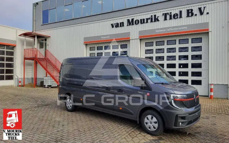 2024 Renault Master