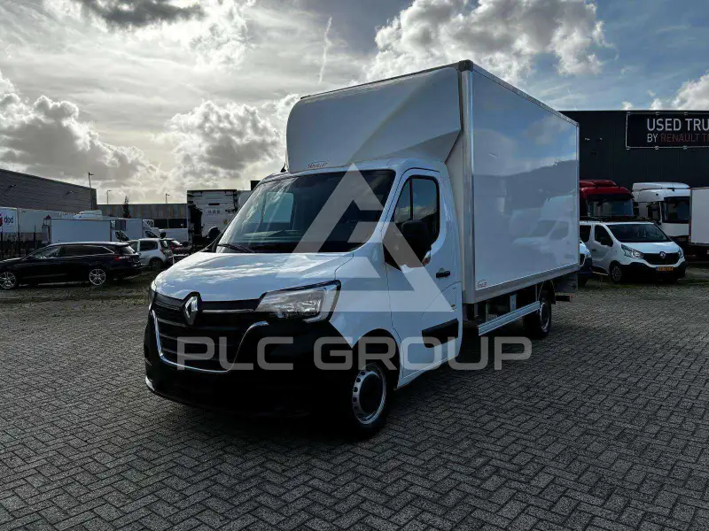 2024 Renault Master