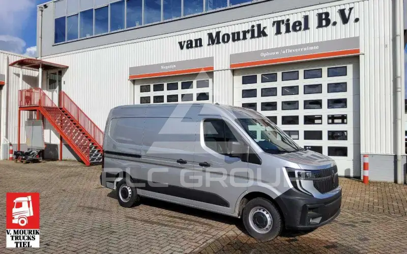 2024 Renault Master