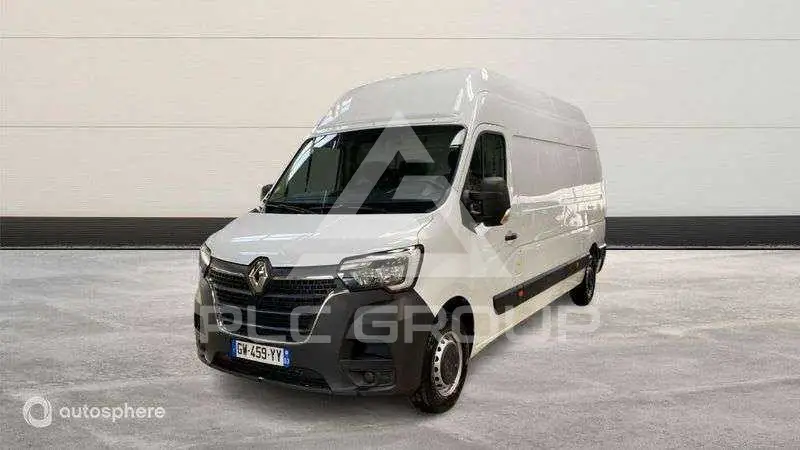 2024 Renault Master