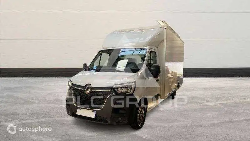2024 Renault Master