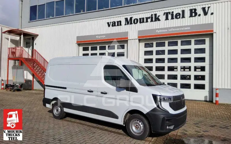 2024 Renault Master