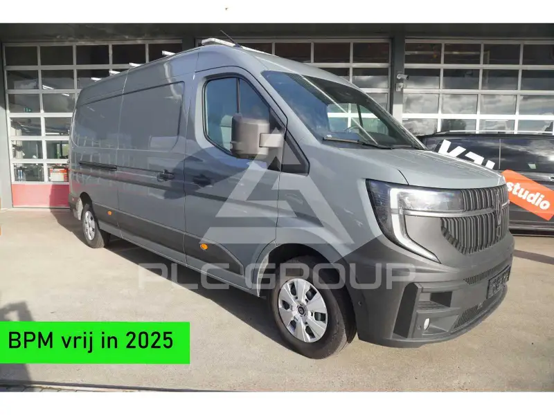 2024 Renault Master
