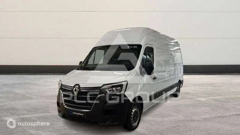 2024 Renault Master
