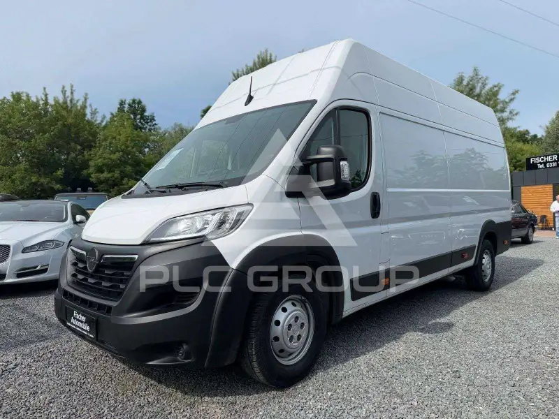 2024 Opel Movano