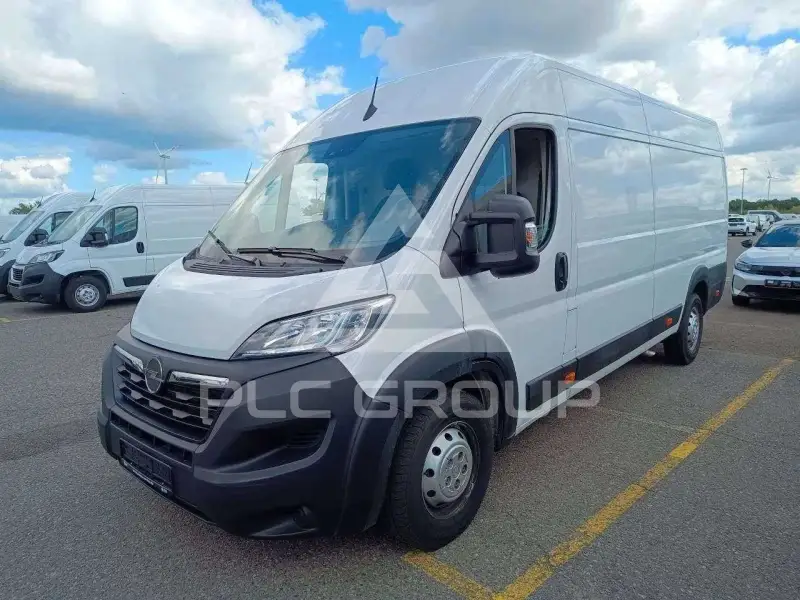 2024 Opel Movano