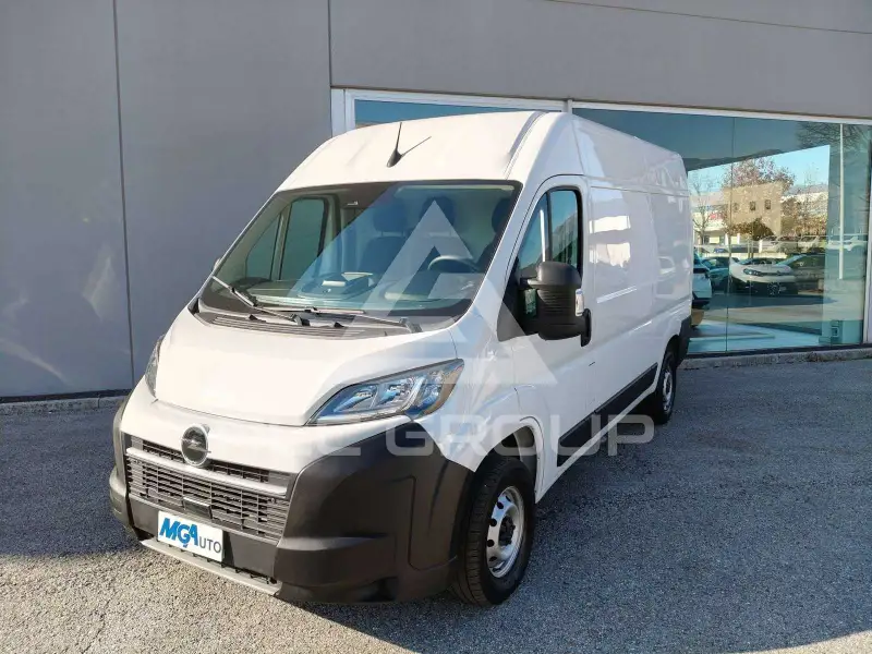 2024 Opel Movano