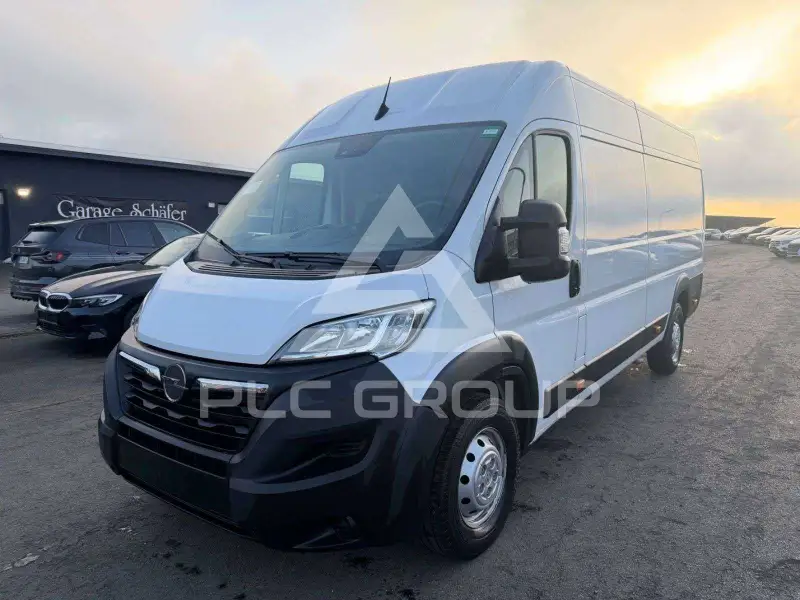 2024 Opel Movano