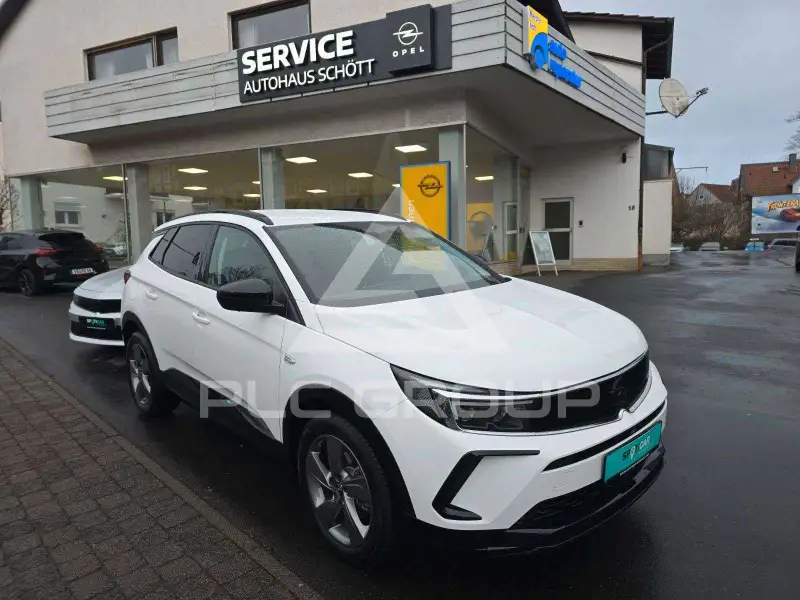 2024 Opel GrandlandX