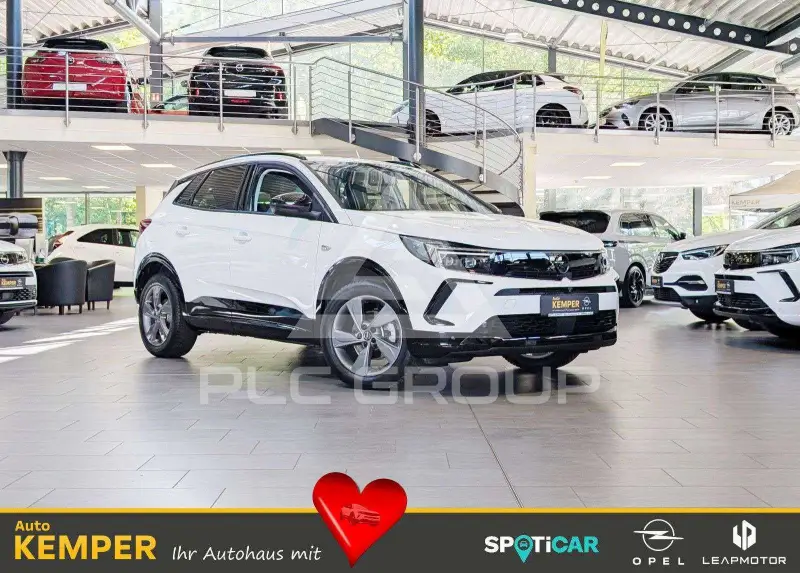 2024 Opel GrandlandX
