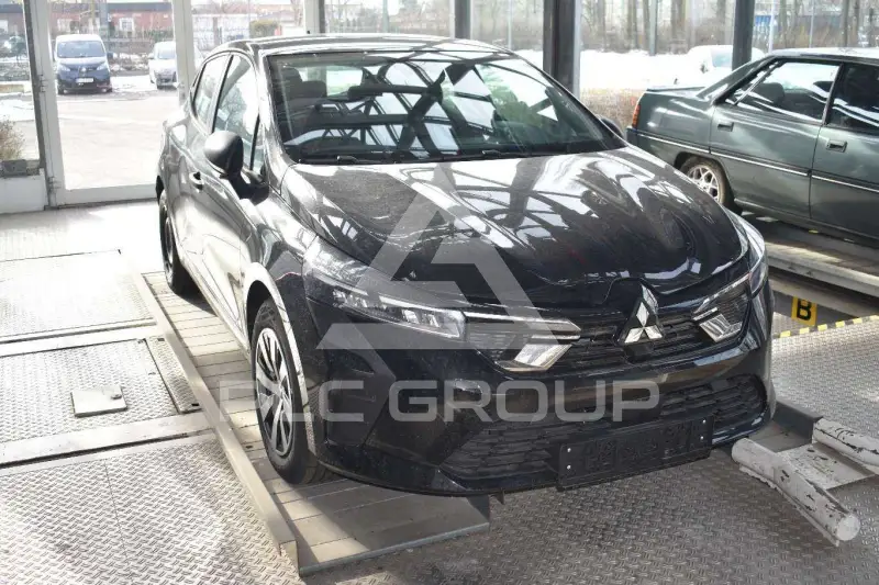 2025 Mitsubishi Colt