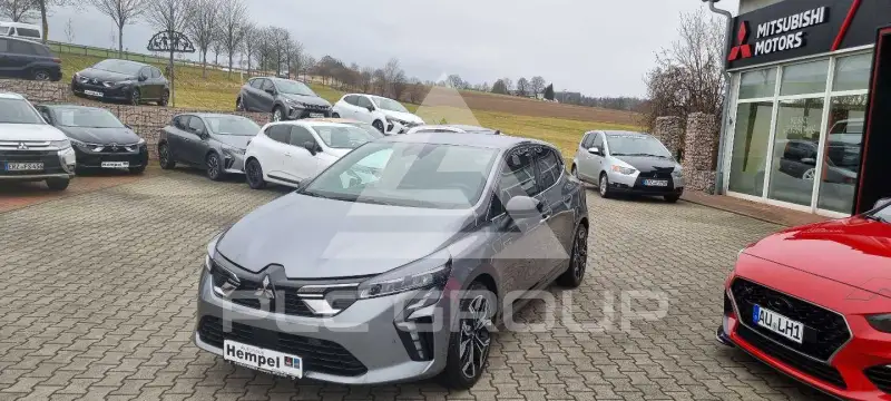 2025 Mitsubishi Colt