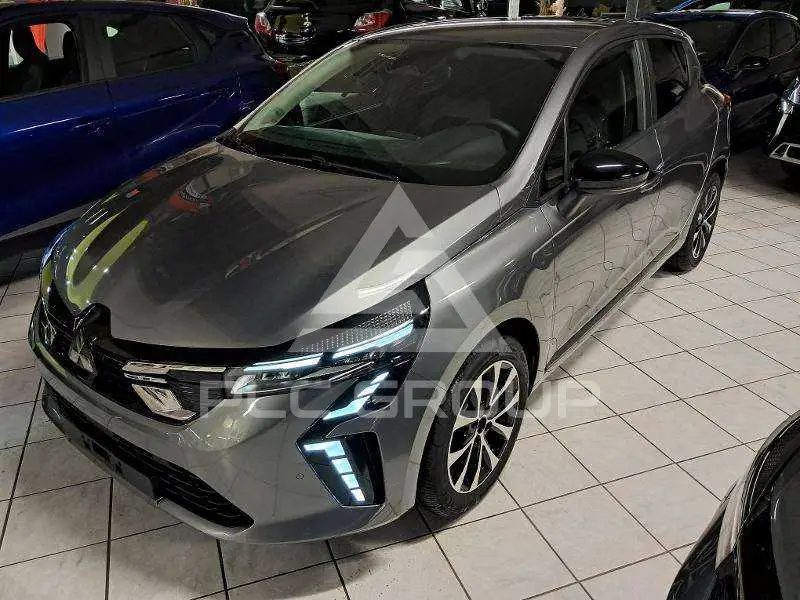 2025 Mitsubishi Colt
