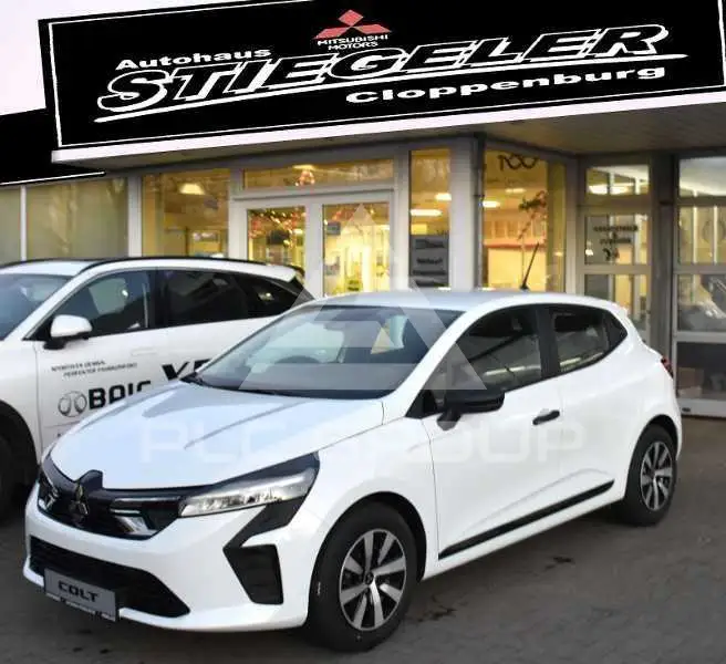 2025 Mitsubishi Colt