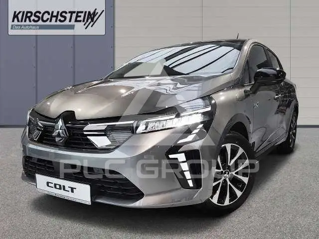 2025 Mitsubishi Colt