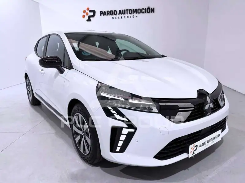 2025 Mitsubishi Colt