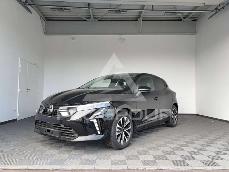 2025 Mitsubishi Colt