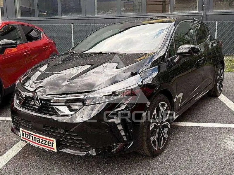 2025 Mitsubishi Colt