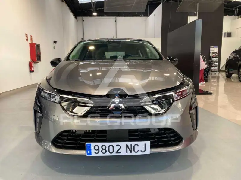 2025 Mitsubishi Colt