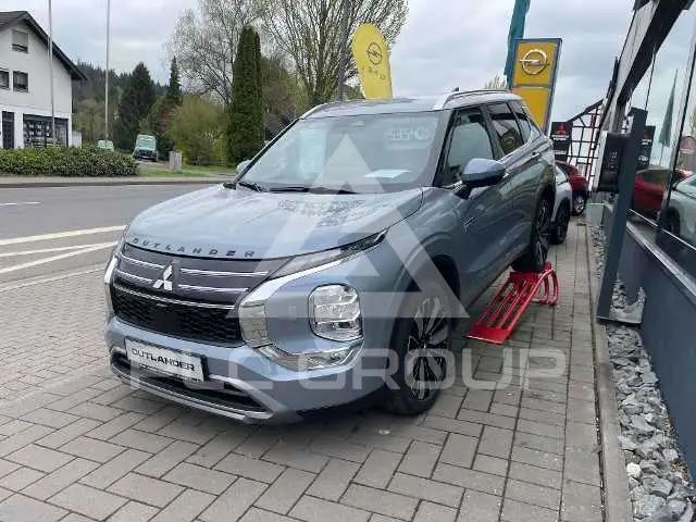 2025 Mitsubishi OUTLANDER