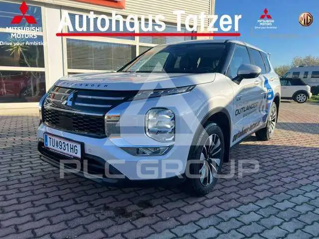 2025 Mitsubishi OUTLANDER