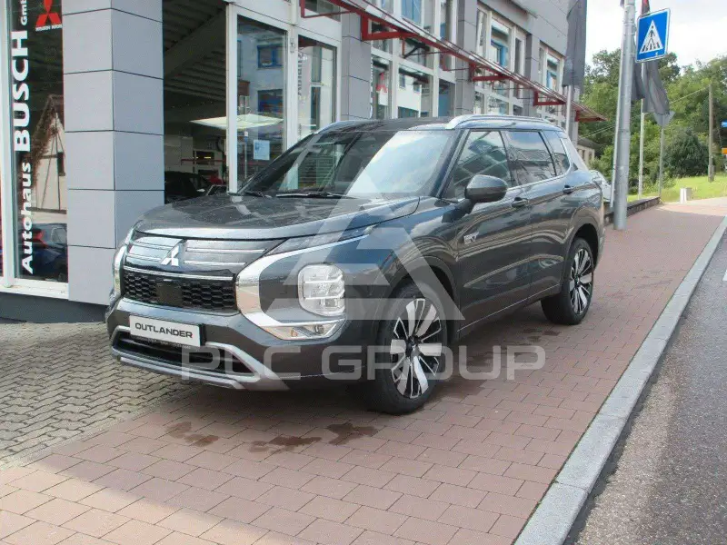 2025 Mitsubishi OUTLANDER
