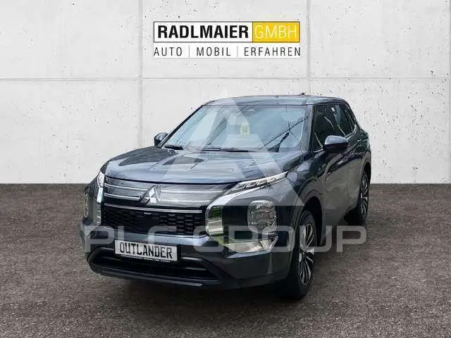 2025 Mitsubishi OUTLANDER