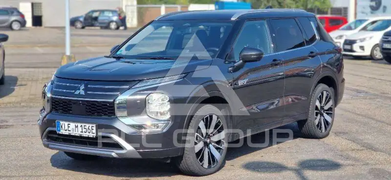 2025 Mitsubishi OUTLANDER
