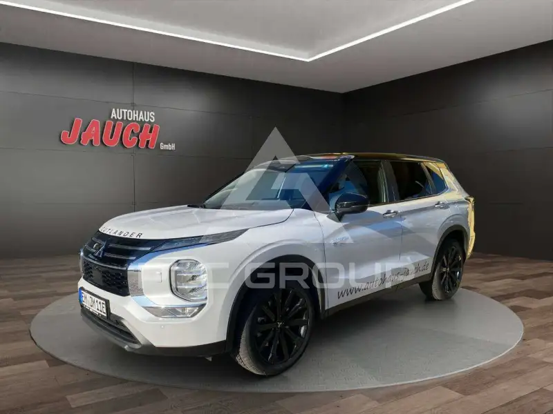 2025 Mitsubishi OUTLANDER
