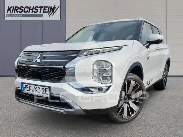 2025 Mitsubishi OUTLANDER