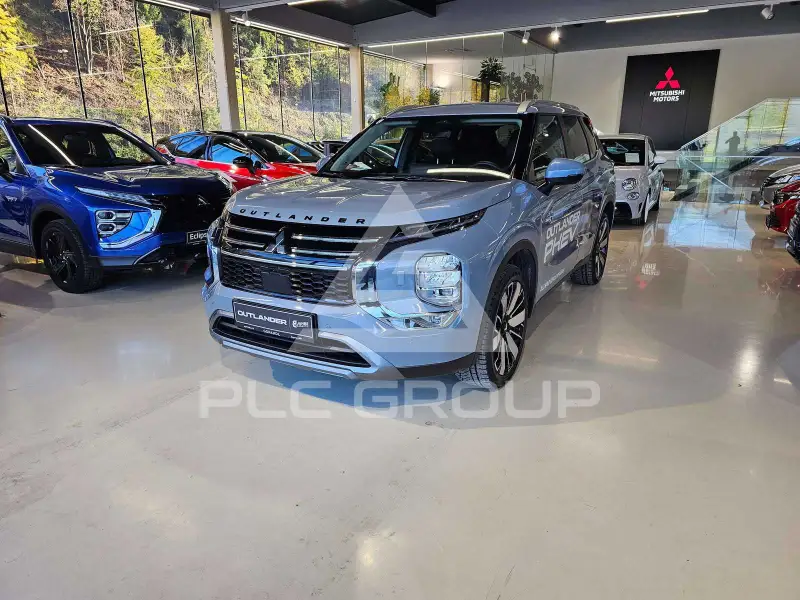 2025 Mitsubishi OUTLANDER